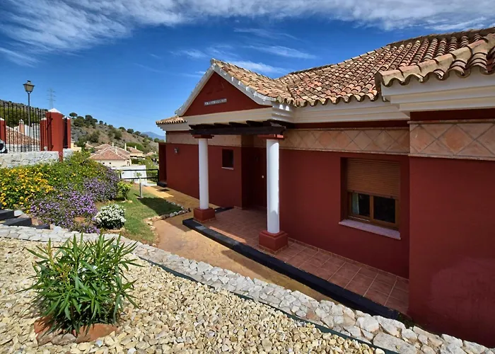 Villa In Alhaurin Near Torremolinos Beach